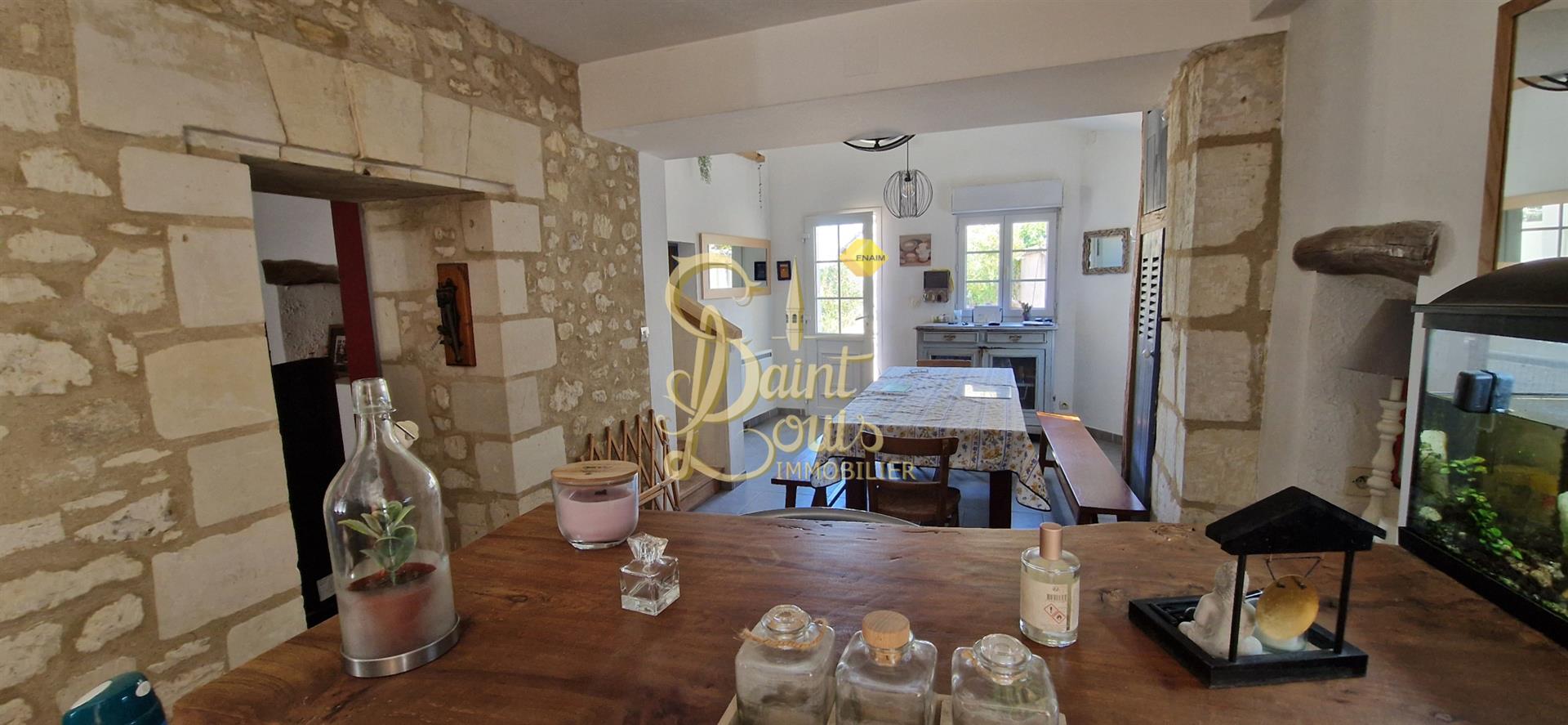 Maison De Village 4 Chambres, Studette Et Dependances