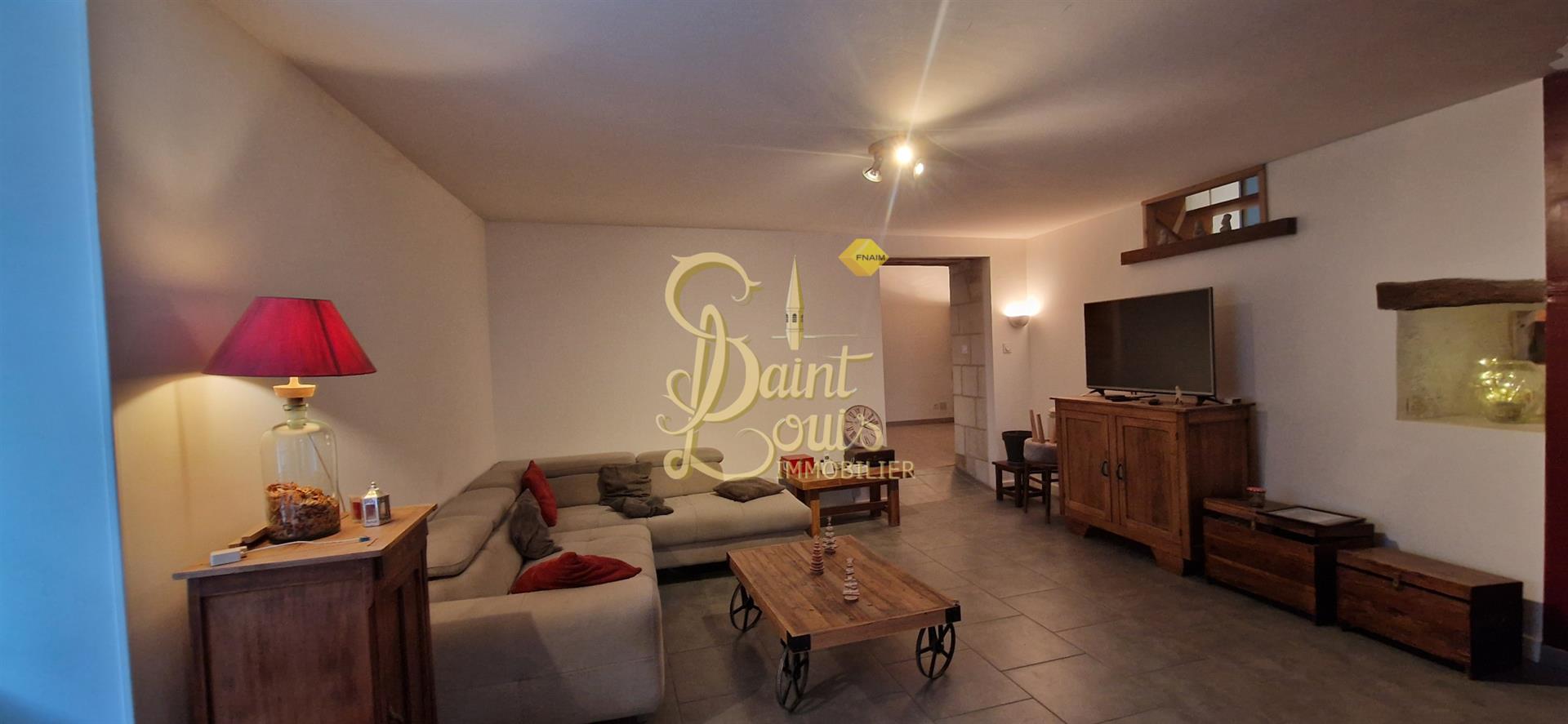 Maison De Village 4 Chambres, Studette Et Dependances