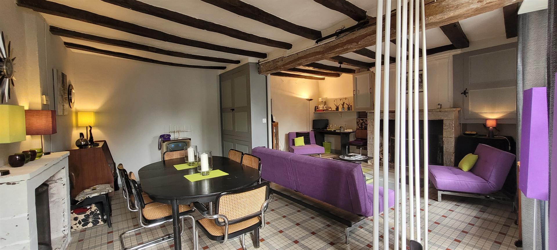 Charmante Et Atypique Maison De Village - 3 Chambres - Cour
