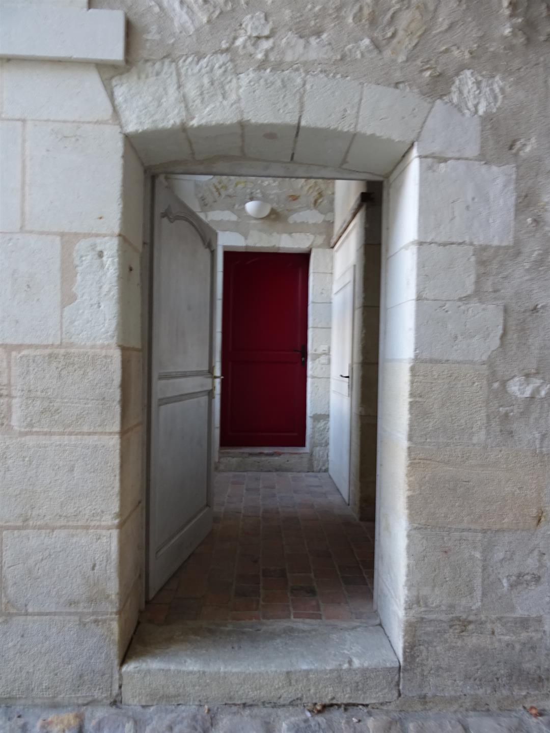 Appartement En Rdc - 1 Chambre - Vendu Sans Locataire