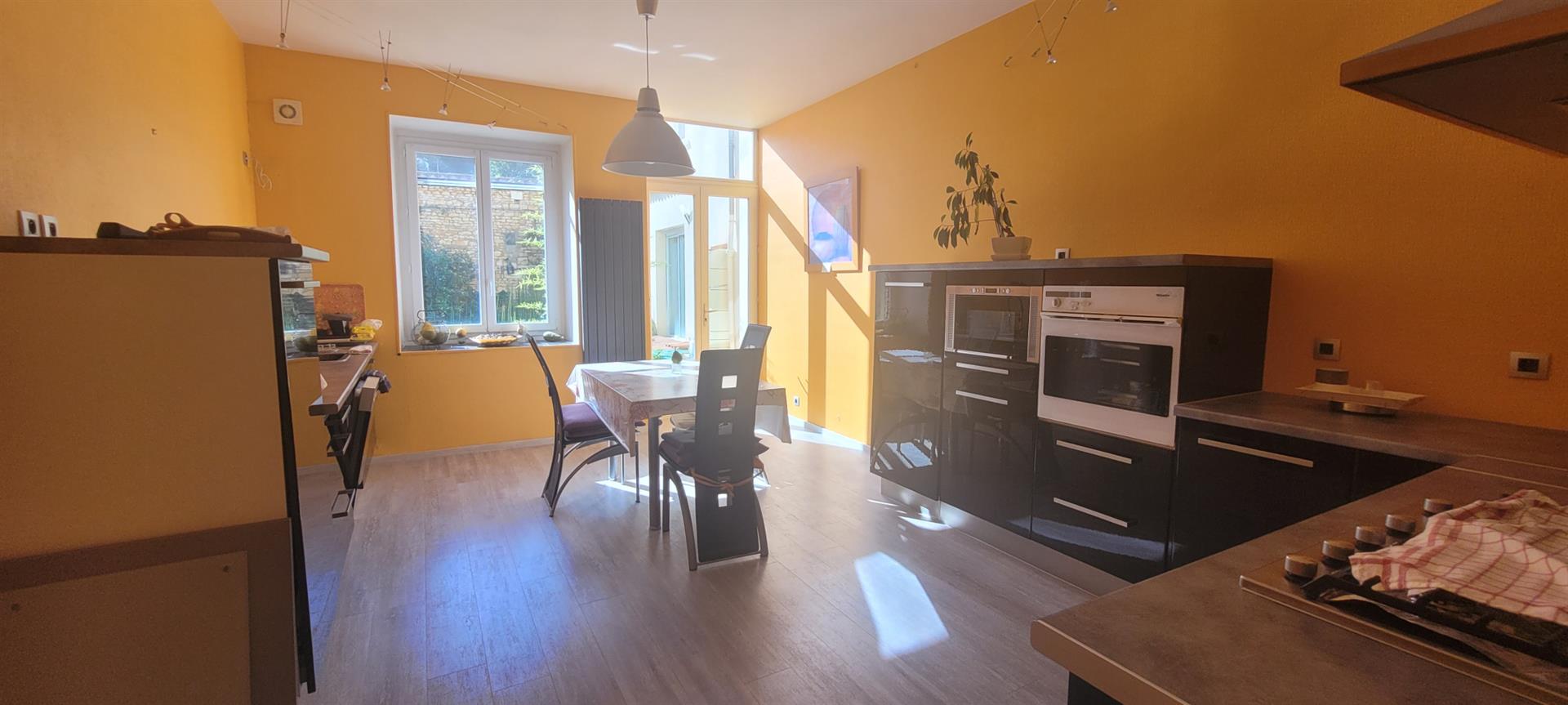 Propriété Avec 5 Chambres - Jardin - Ideale Activites Touristiques Ou Mixte Habitation/Professionnel