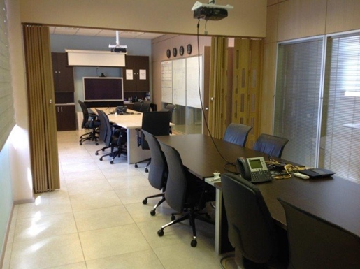 Bureaux à vendre à Kolonakiou Street Limassol Chypre