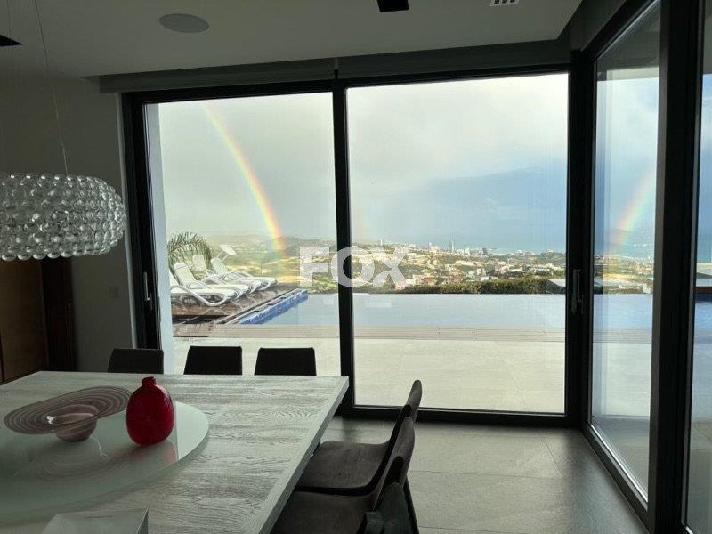 Outstanding villa with panoramic unobstructed seaview for sa