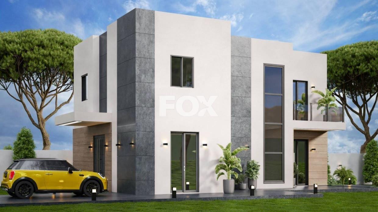 Three Bedroom Detached House with Large Plot for sale in Mo