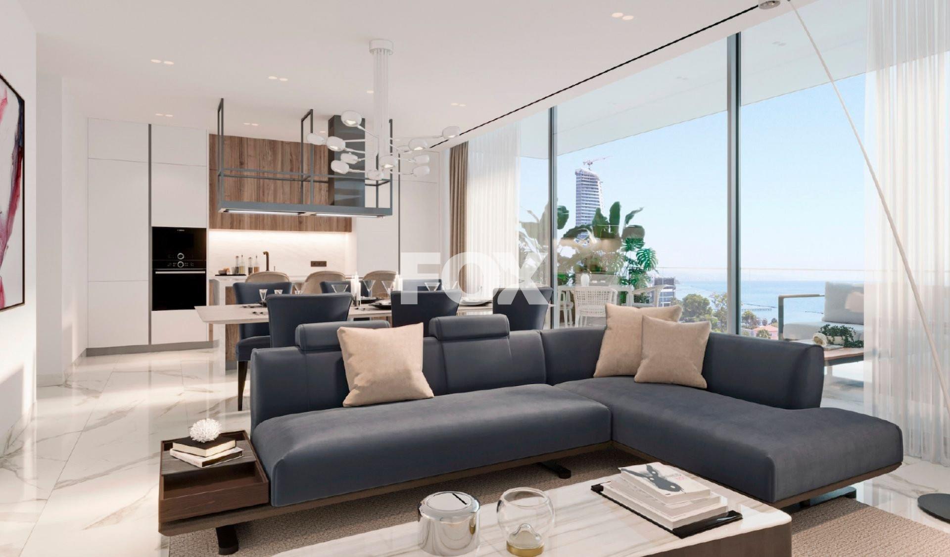 Top floor 3 bedroom apartment with roof garden for sale in A