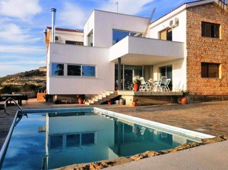 3 Bed House For Sale In Pafos Paphos Cyprus