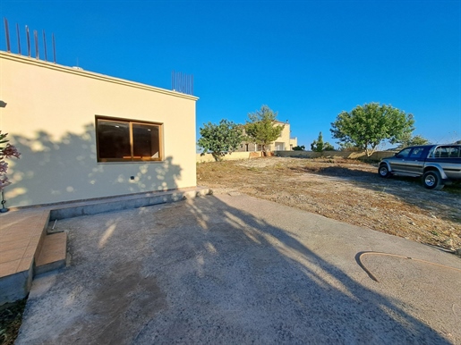 Three bed house In Theletra, Paphos