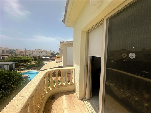 Three-Bedroom Detached Villa in Mandria, Paphos