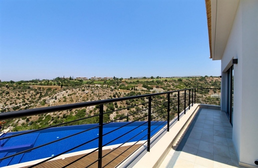 Maison de quatre chambres à coucher dans les collines d’Aphrodite, Paphos, Chypre