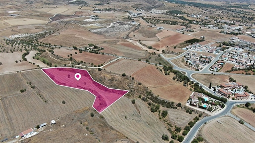 Residential field in Anarita, paphos