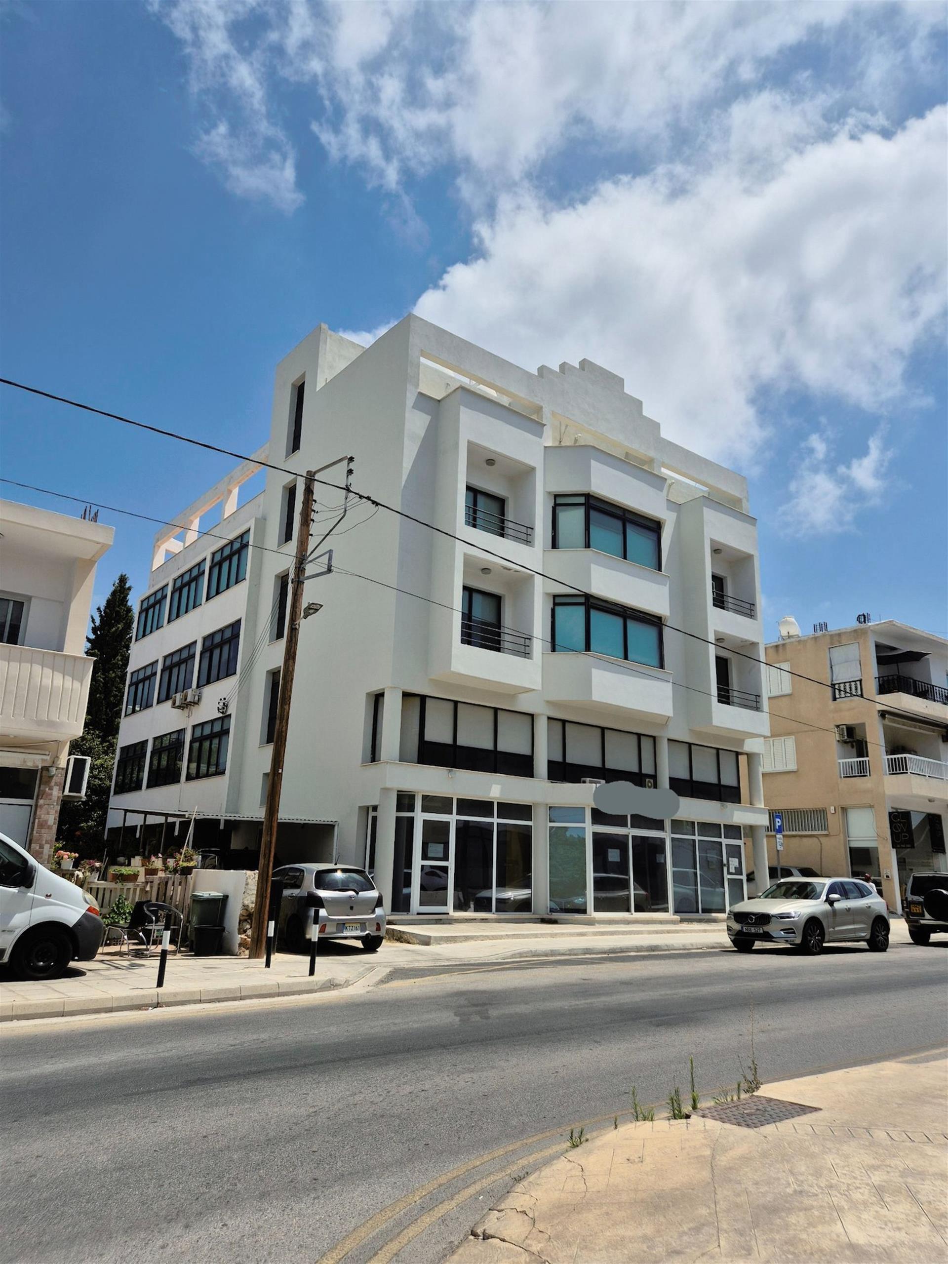 Commercial building in Paphos center
