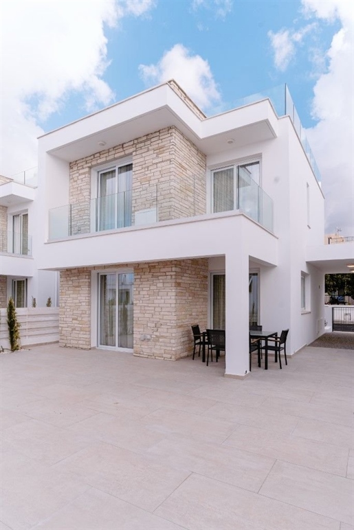 Maison de trois chambres à Pegeia, Paphos, Chypre