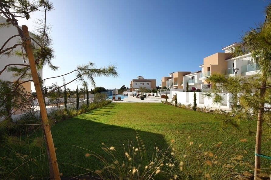 Two bedroom luxury apartment in Geroskipou