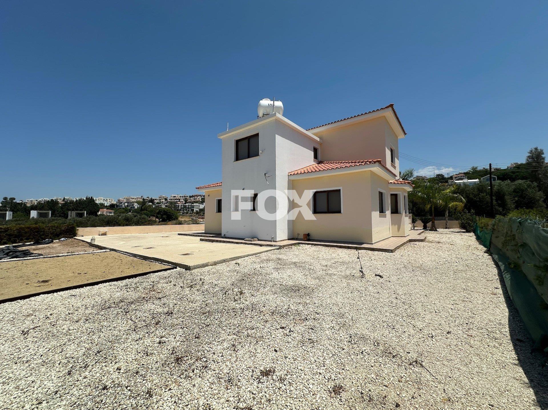 Elegant Four-Bedroom Villa on Large Plot in Lower Chloraka
