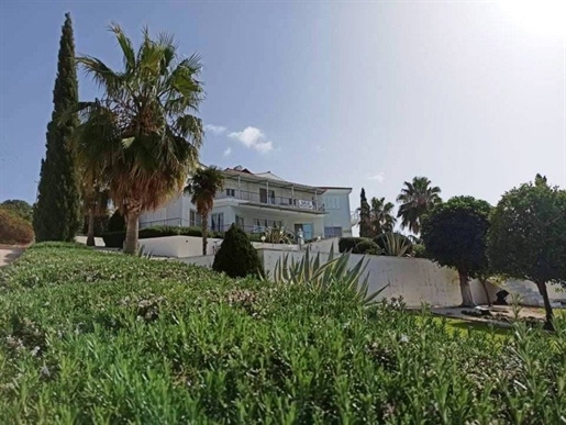 Maison de 5 chambres à vendre à Pegeia, Paphos, Chypre
