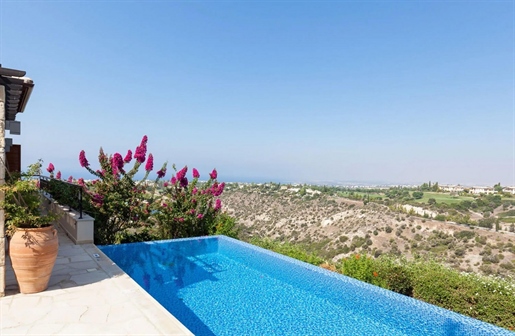 Two Bed House in Aphrodite Hills Paphos