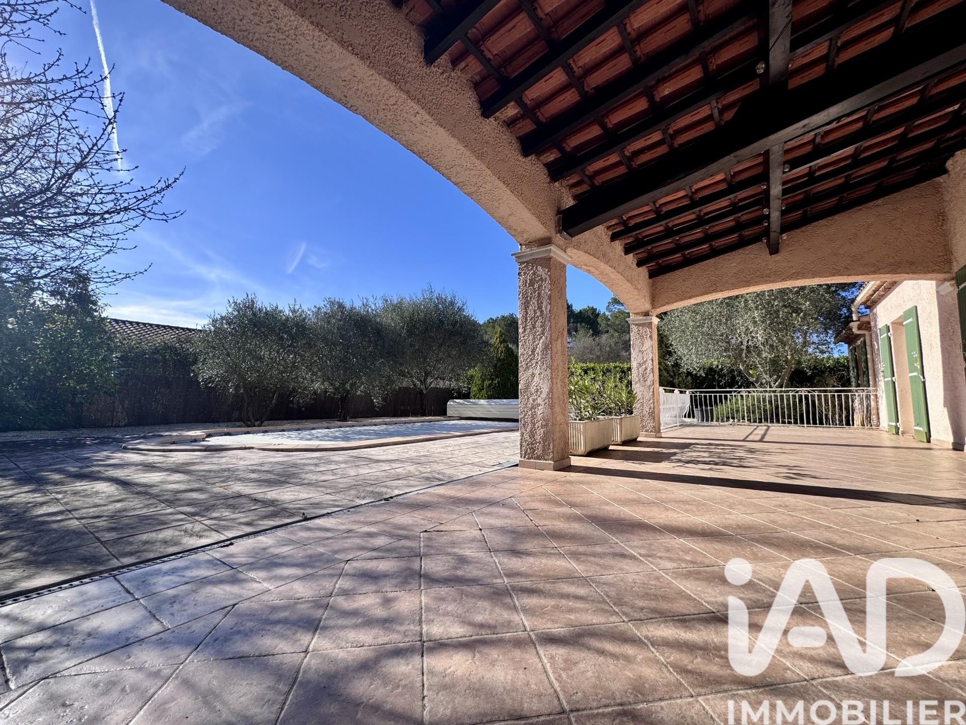 Maison à vendre, 143m², Saint-Maximin-la-Sainte-Baume