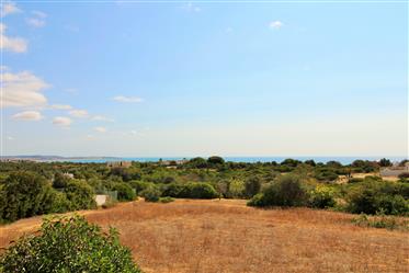 Build your dream home in the best location in the Algarve