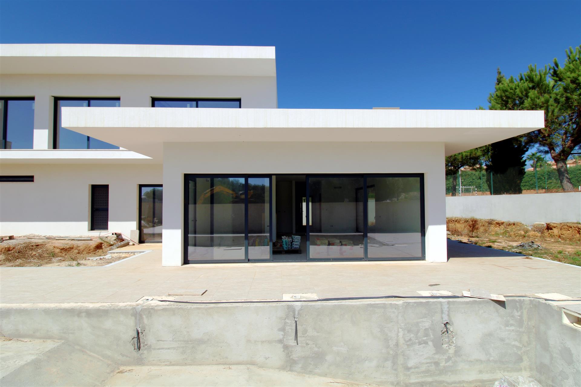 Aantrekkelijke moderne villa in Carvoeiro