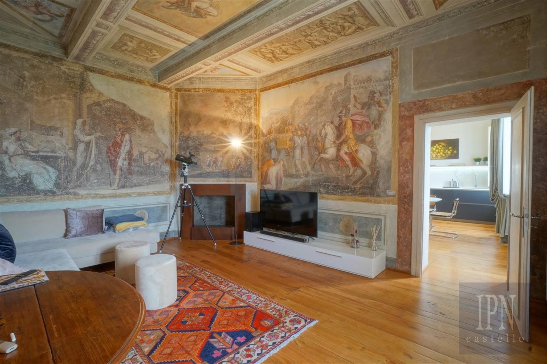 Arezzo Apartment with Fresco’s