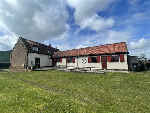 Beautiful farmhouse in good general condition, 15 minutes from Hesdin!!