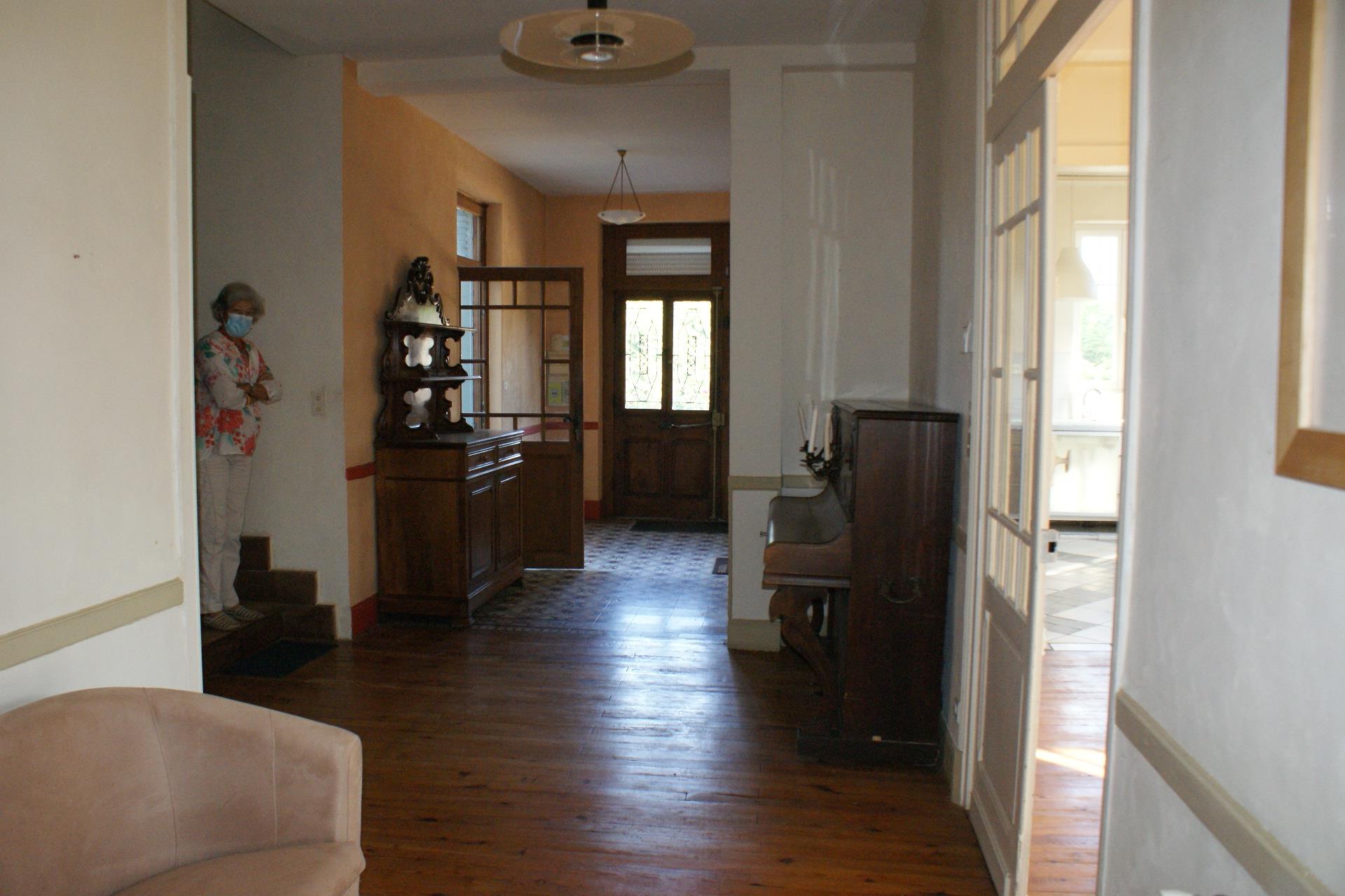Compra: Vivenda (46220)