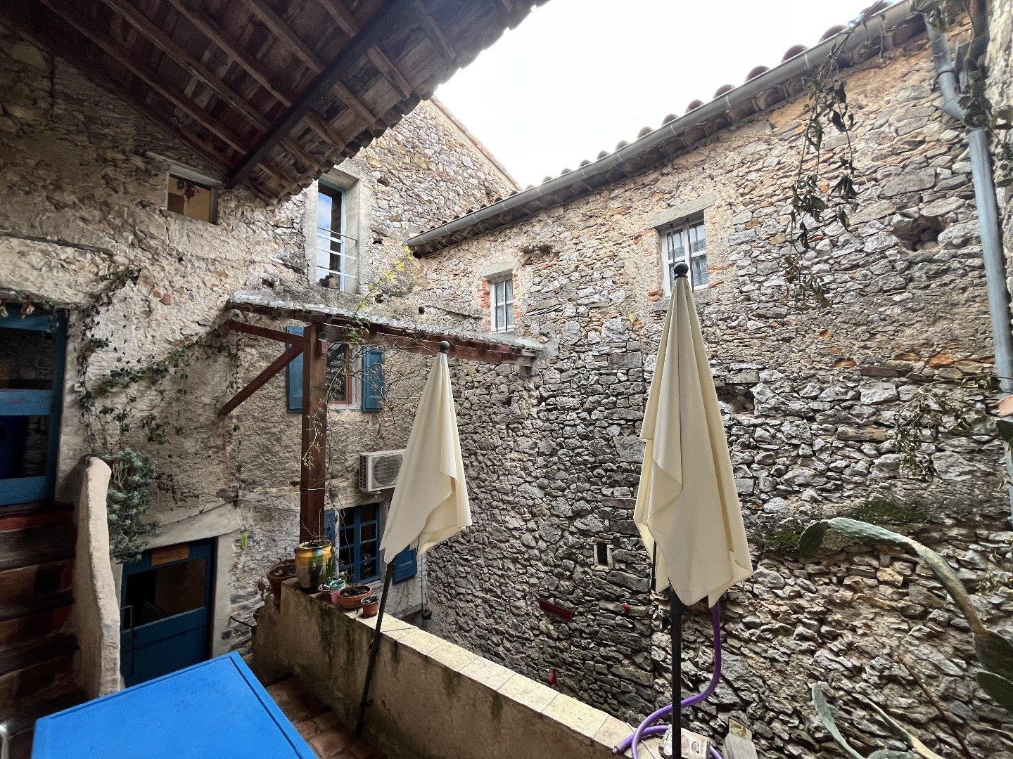 Maison de village