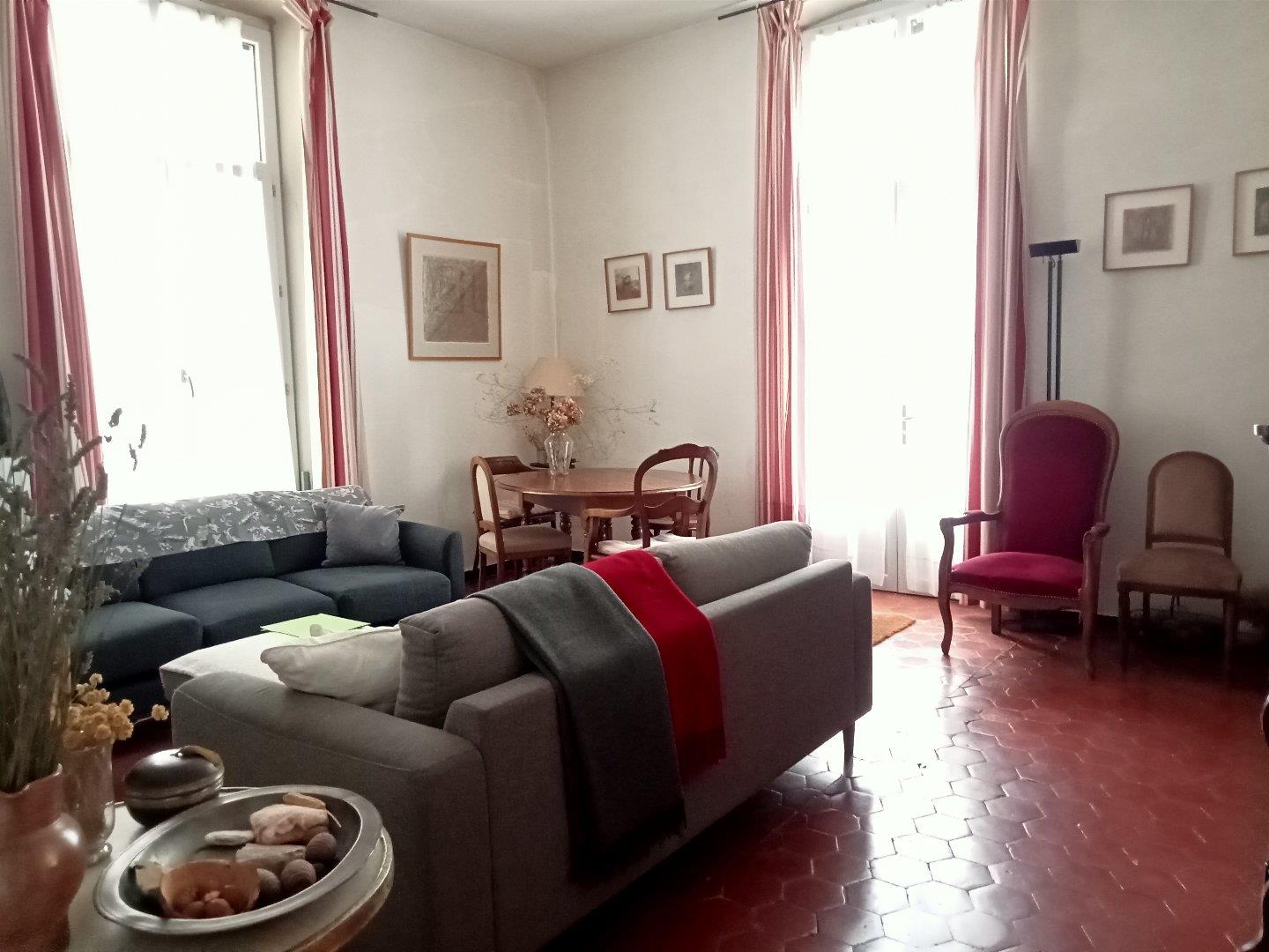 Compra: Vivenda (30170)