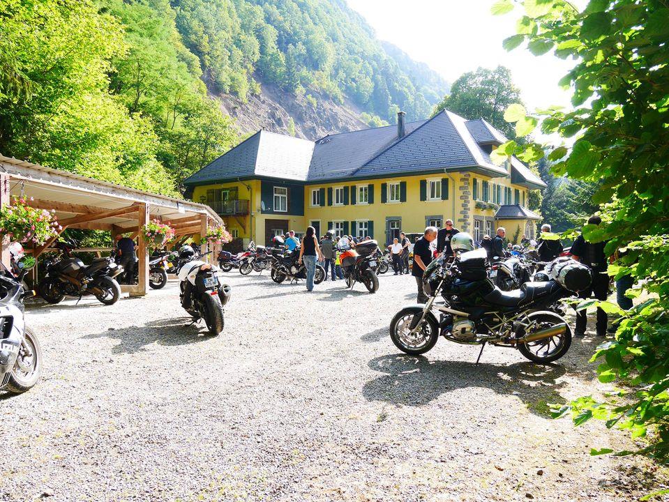 Hotel de sucesso à venda na fronteira dos Vosges e Alsácia na França