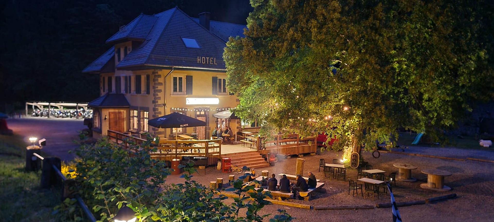 מלון מצליח למכירה על גבול הווז' ואלזס בצרפת