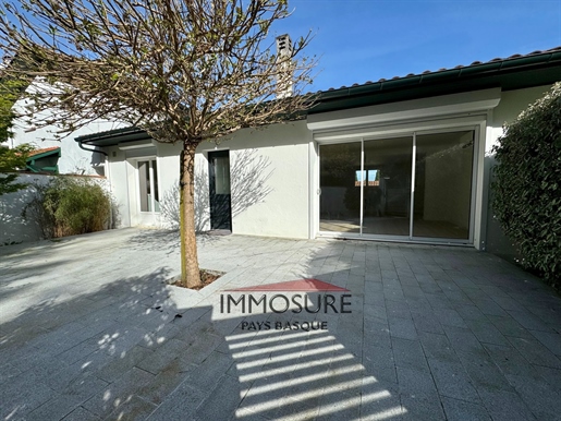 Ciboure house T5 completely renovated close to the golf course