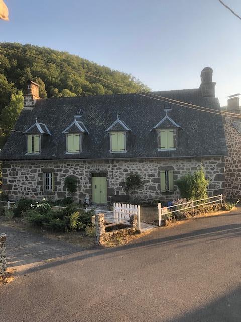 Gerenoveerd (vakantie)huis met prachtig uitzicht