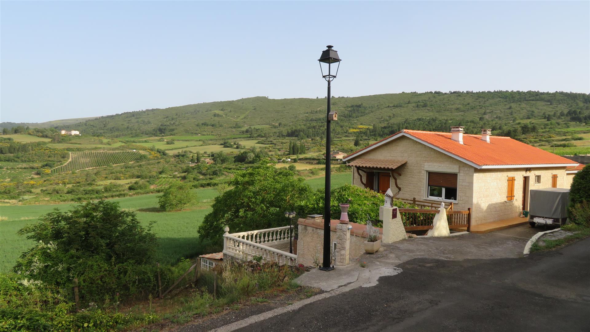 Hervorragende Villa 103m² auf 6000m² in einer erhabenen Landschaft