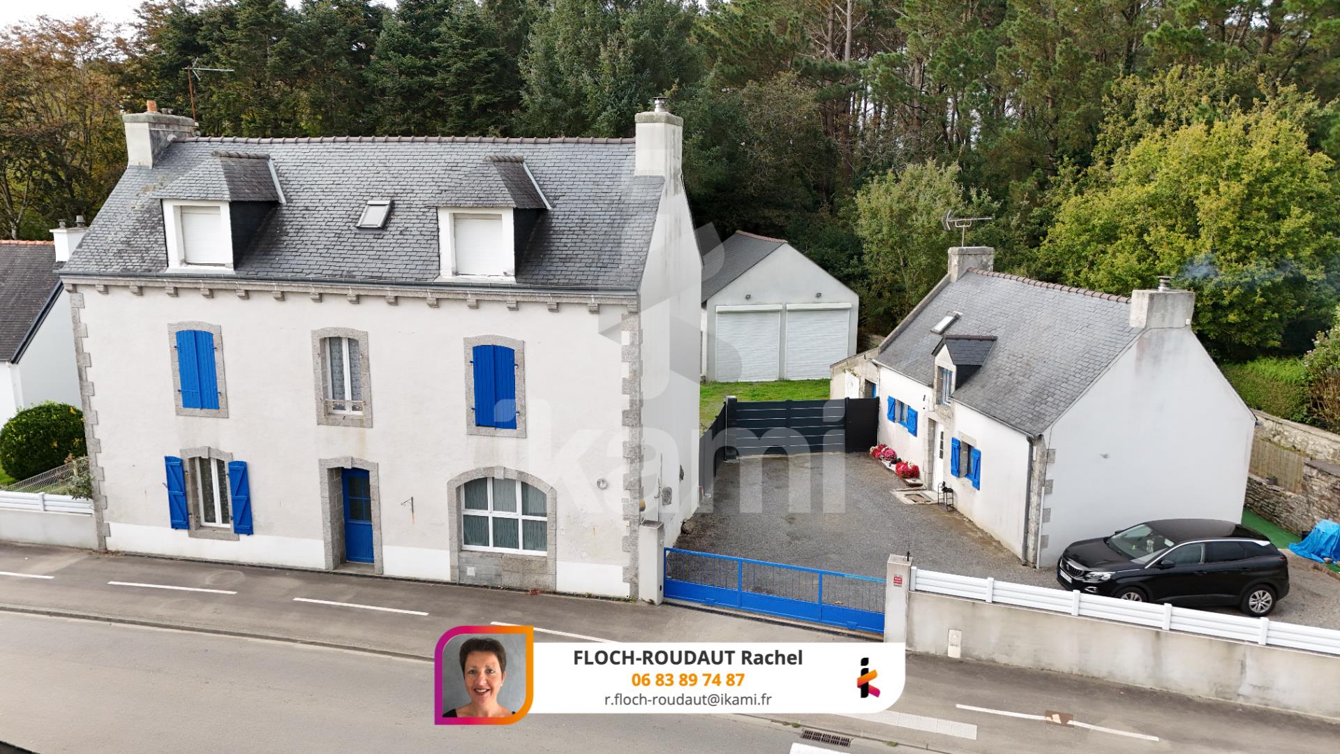 Authenticity and charm for this property complex - centre of Trégunc