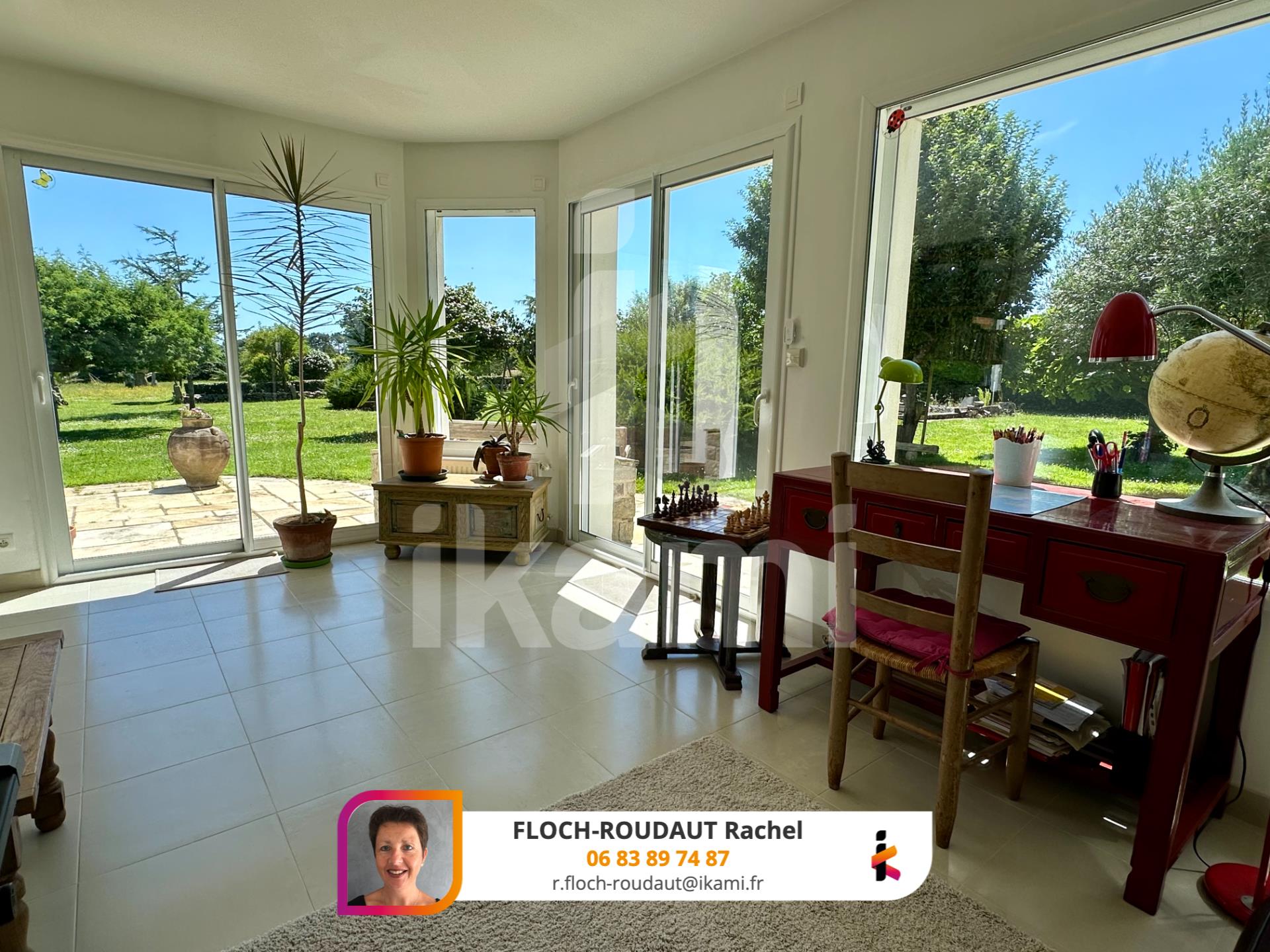 The beach walk to this wonderful family home.