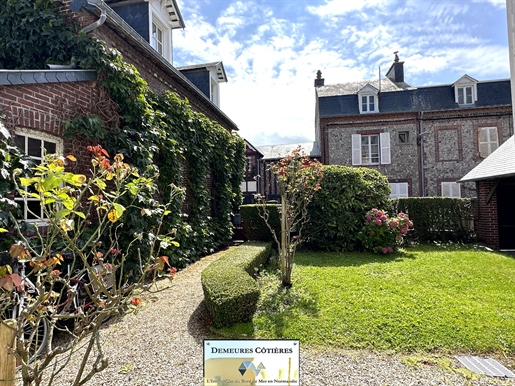 Property in the heart of Etretat, with park, guest house, garage