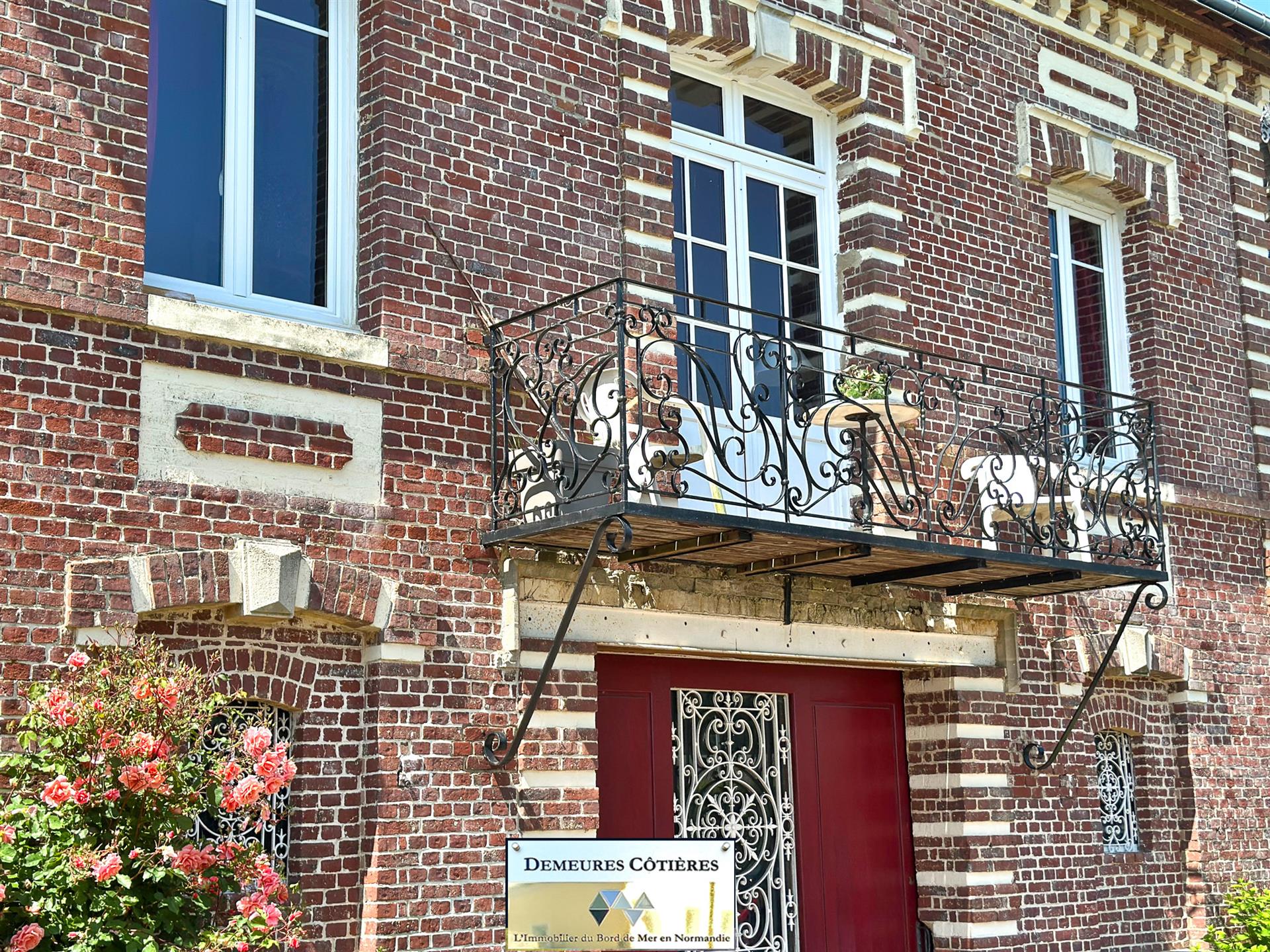 'Le Petit Chateau' - a favorite property 5 km from St Valéry en Caux