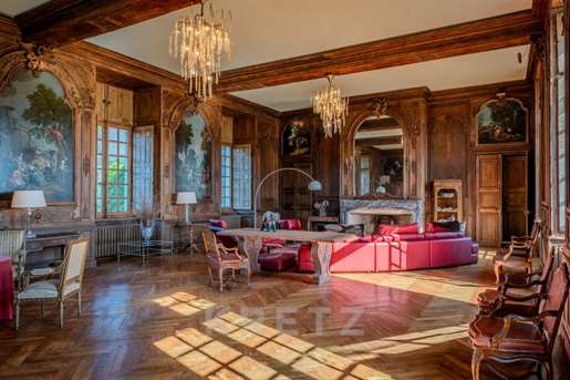 Renovated 17th-century château, the Petit Versailles of Haut Anjou.