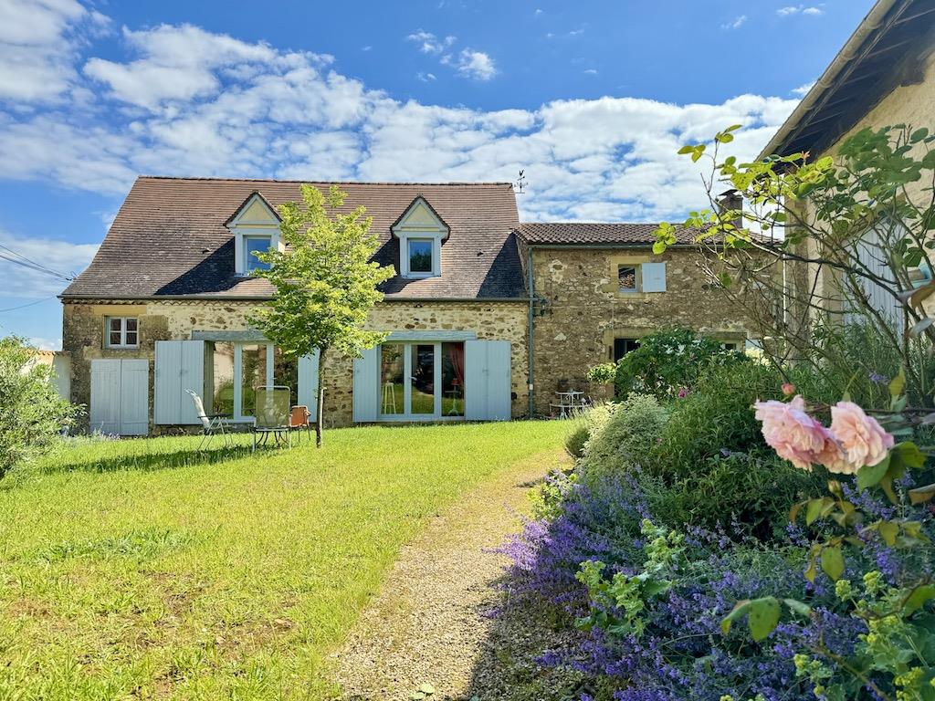 Sympathetically restored three bedroom cottage with garden near