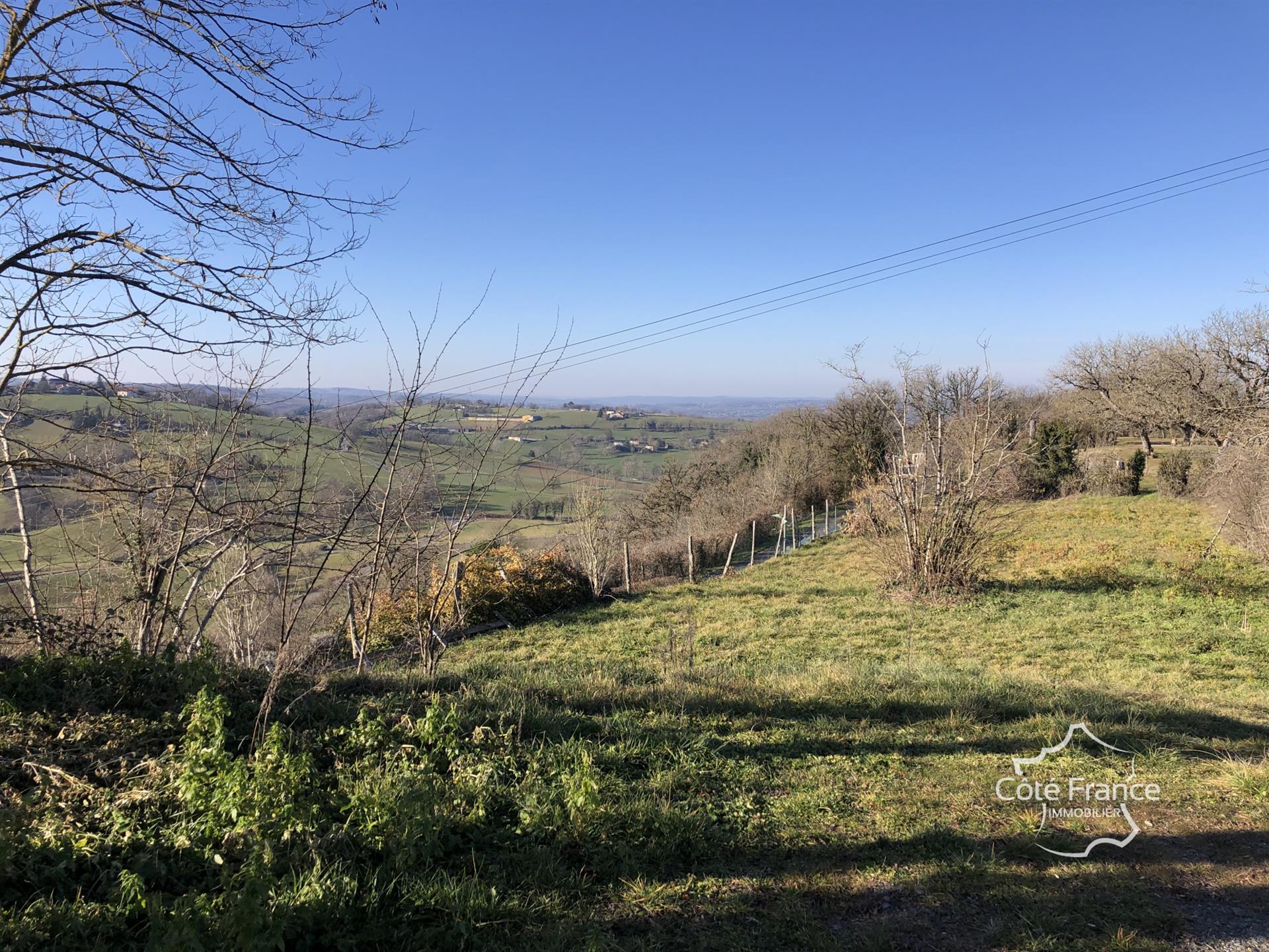 Casa de piedra con preciosas vistas y gran jardín Montmurat 15600
