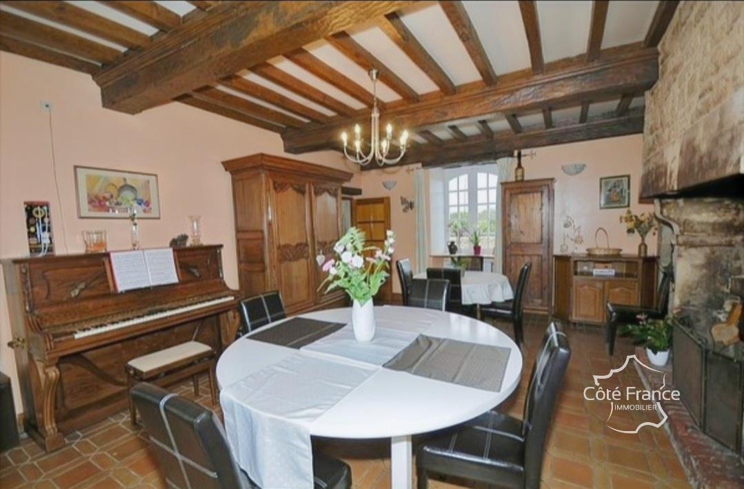 Köp: Hus (50700)