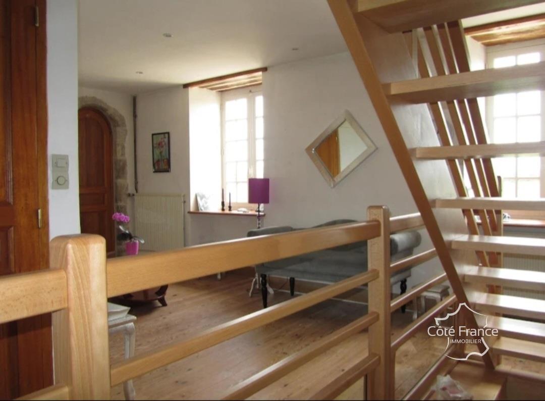 Köp: Hus (50700)