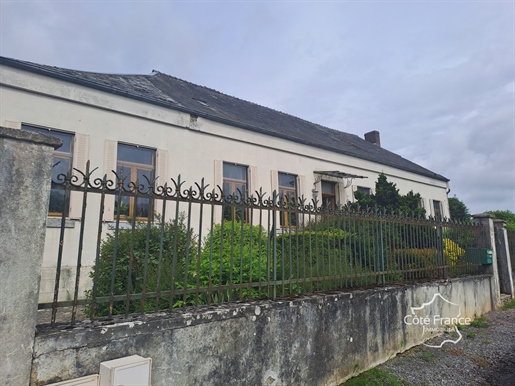 Aisne St Michel Brick village house