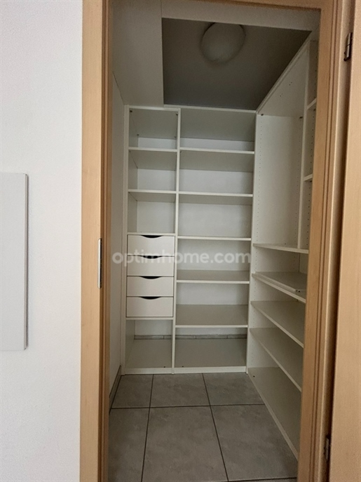 Huningue, bord du Rhin, très joli appartement 3pièces, 64m², 2chambres, garage et parking en sous-so