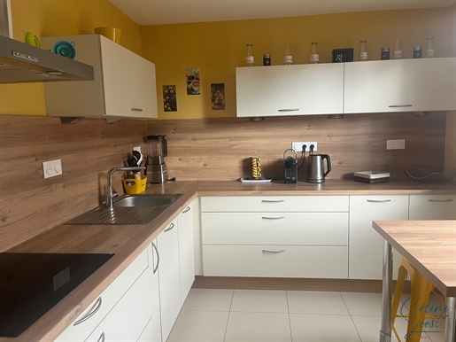 Exclusive! Large house of 142 m2 on 6.07 ares in a quiet area