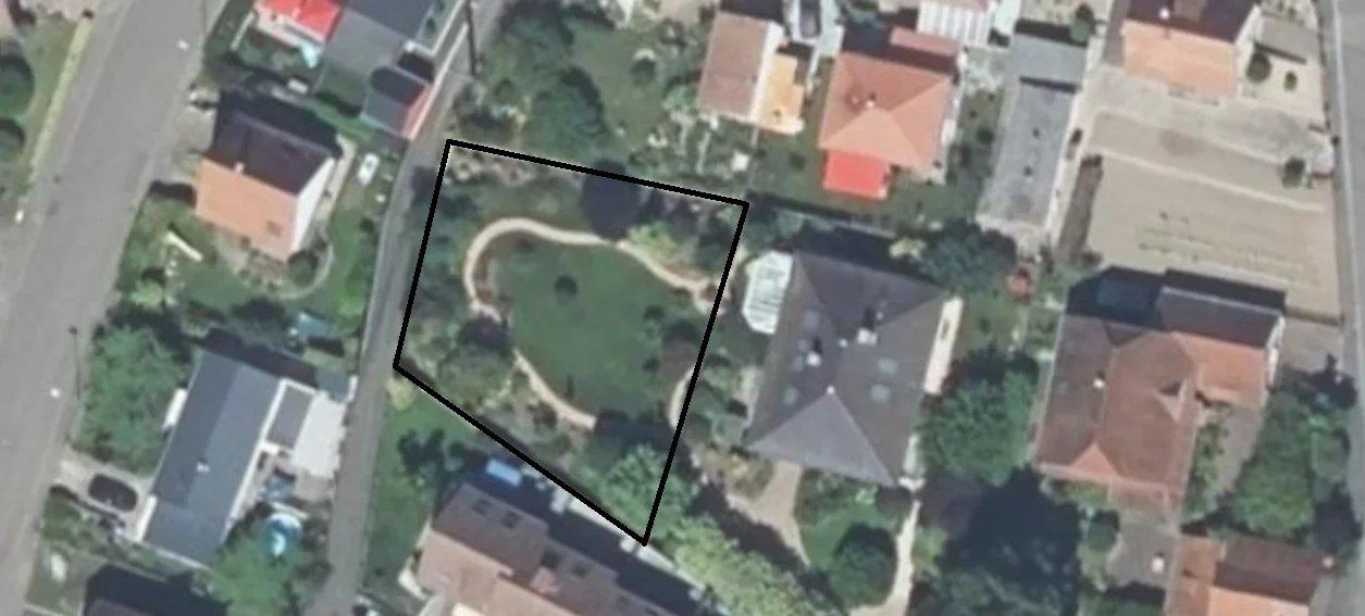 Compra: Terreno (67610)