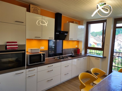 Forbach, à vendre appartement T4 de 99,24 m² Loi Carrez