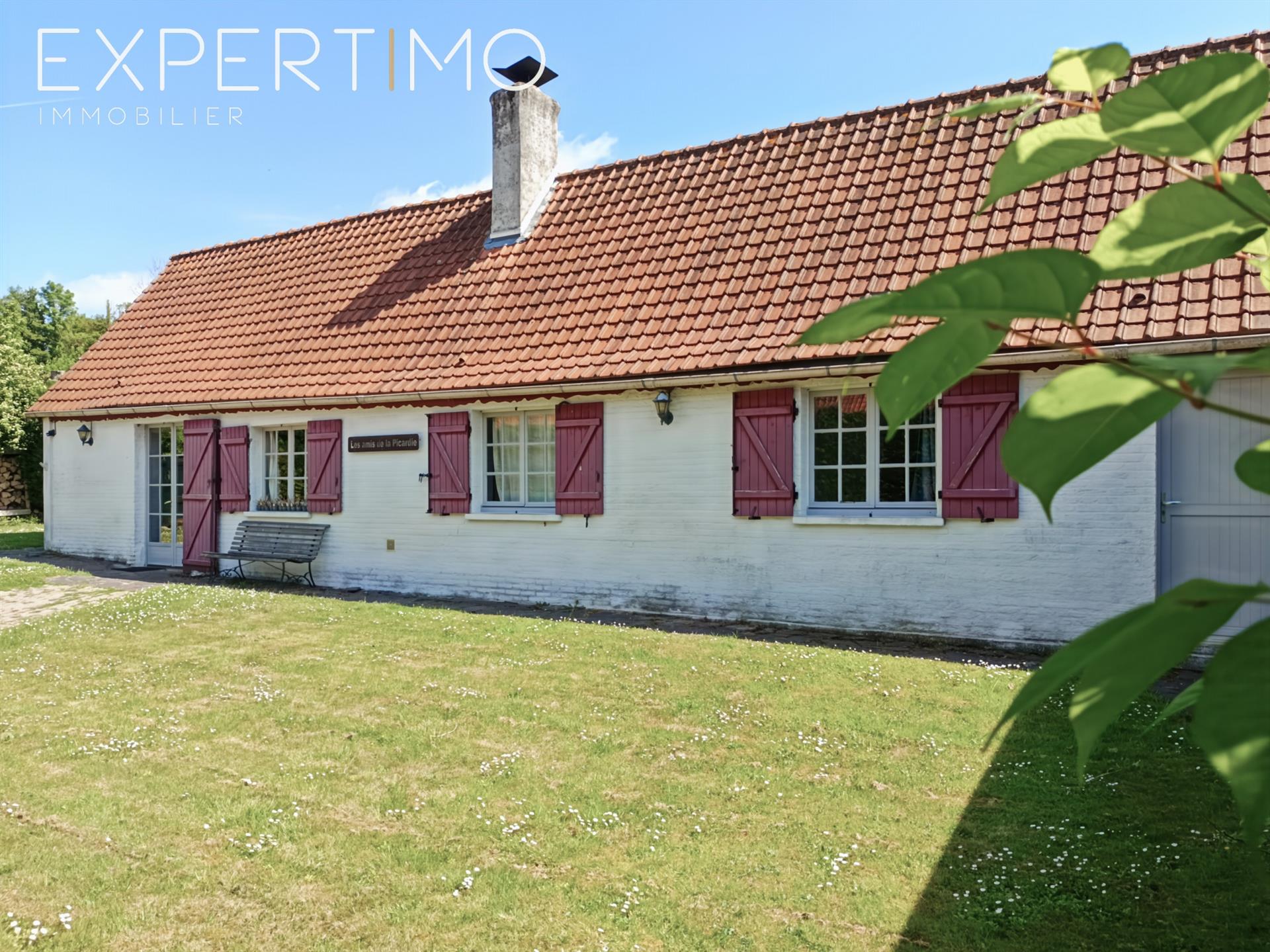 Very beautiful farmhouse: calm and nature!