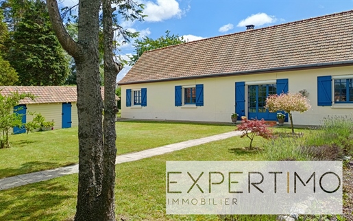 Typical renovated farmhouse close to all amenities!