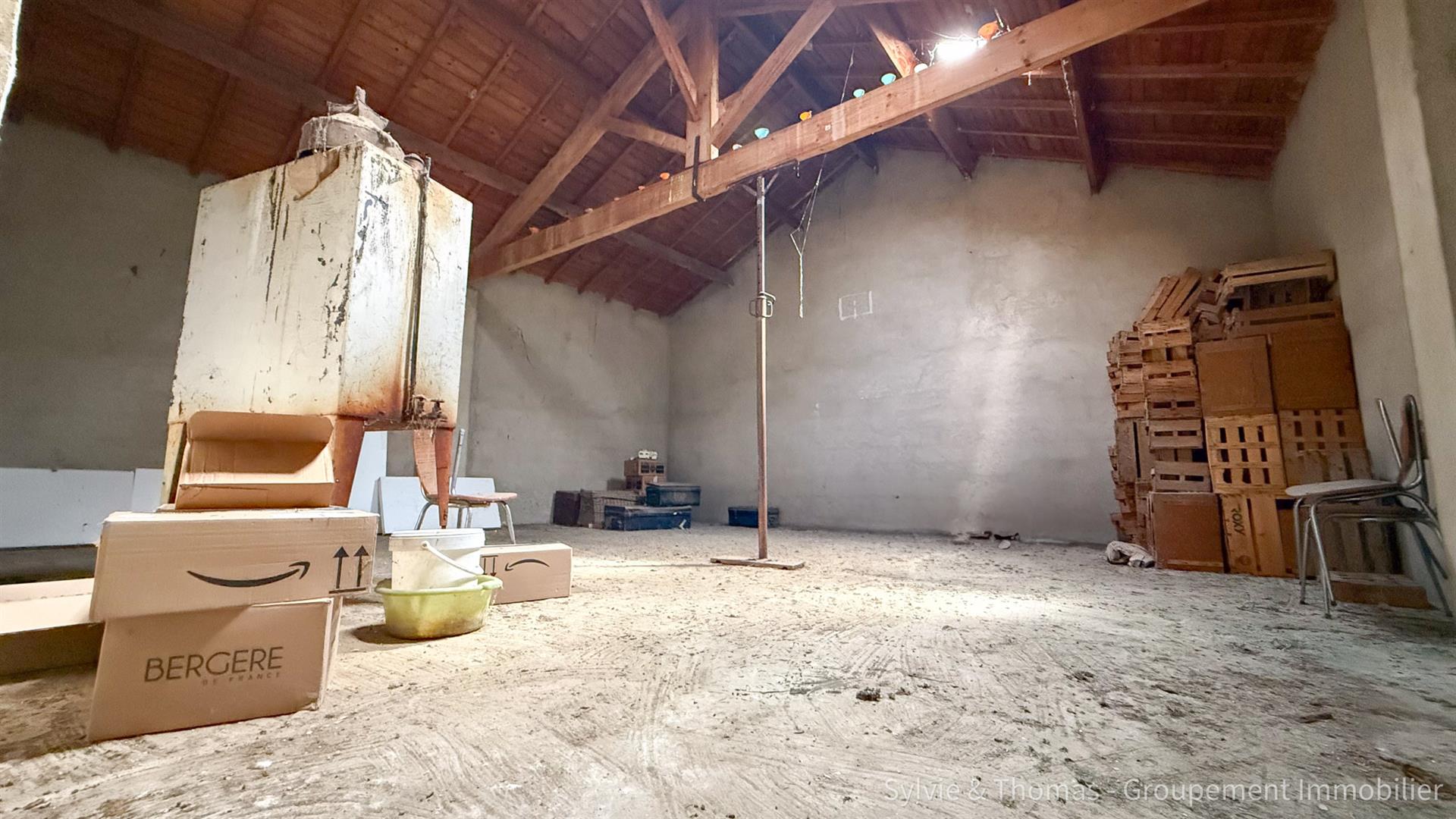 House for sale Orange, quiet, on land of 1800 m2